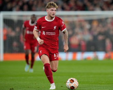 Liverpool 19 numaralı Harvey Elliott, 5 Ekim 202 'de İngiltere' nin Liverpool kentinde oynanan Liverpool-Union Saint-Gilloise maçında ilk hamlesini yaptı.
