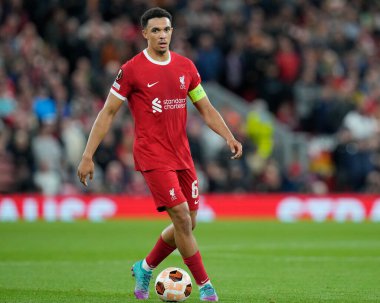 UEFA Avrupa Ligi maçında Liverpool 'dan Trent Alexander-Arnold # 66 Anfield, Liverpool' da Liverpool-Union Saint-Gilloise maçı, 5 Ekim 202