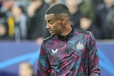 UEFA Şampiyonlar Ligi karşılaşmasında Newcastle United ile Borussia Dortmund arasında oynanan Newcastle United takımının 14 numaralı oyuncusu Alexander Isak, 25 Ekim 2023 'te St. James' s Park, Newcastle 'da karşı karşıya geldi.