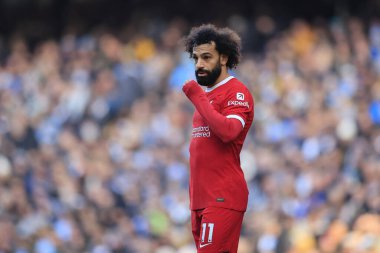 Liverpool 'dan Mohamed Salah # 11 Premier League maçı sırasında Manchester City - Liverpool Etihad Stadyumu, Manchester, İngiltere, 25 Kasım 2023