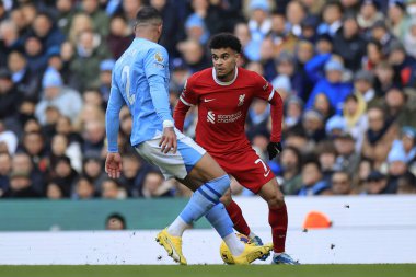 Liverpool 'dan Luis Diaz # 7 Premier League maçı sırasında Manchester City - Liverpool Etihad Stadyumu, Manchester, Birleşik Krallık, 25 Kasım 2023