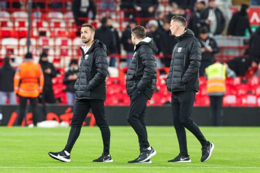 LASK oyuncuları, 30 Kasım 2023 'te İngiltere' nin Liverpool kenti Liverpool 'da oynanan UEFA Avrupa Ligi karşılaşması öncesinde geldiler.