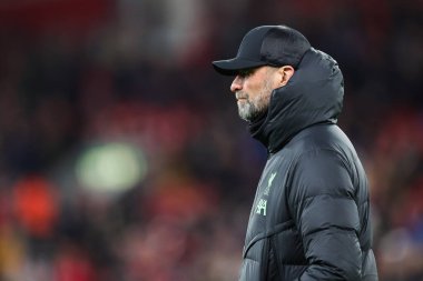 Liverpool 'un Jrgen Klopp teknik direktörü UEFA Avrupa Ligi E Grubu karşılaşması öncesinde 30 Kasım 2023' te Liverpool, Liverpool, İngiltere 'de LASK' a karşı oynanan maç öncesi ısınma maçında