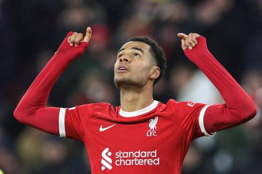 Liverpool 'dan Cody Gakpo, 30 Kasım 2023 tarihinde İngiltere' nin Liverpool kentinde oynanan Liverpool-LASK maçında 4-0 kazanma hedefini kutluyor.