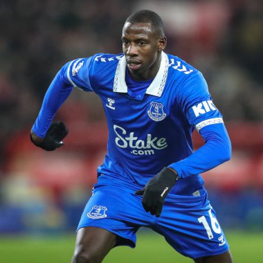 Abdoulaye Doucour # 16 Everton Premier League maçı sırasında Nottingham Forest Everton 'a karşı City Ground, Nottingham, 2 Aralık 2023