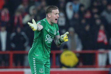Everton 'dan Jordan Pickford 2 Aralık 2023' te Nottingham Forest, Everton 'a karşı oynadığı Premier League maçında tepki gösterdi.