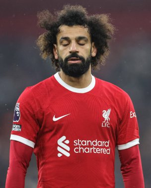 Liverpool 'dan Mohamed Salah # 11 Premier Lig maçında Liverpool Fulham' a karşı Anfield, Liverpool, İngiltere 'de oynanan 3 Aralık 2023' te attığı golün ardından gözlerini kapatıyor.