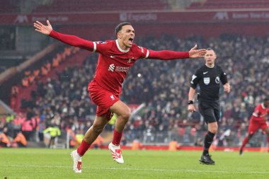 Liverpool 'dan Trent Alexander-Arnold 3 Aralık 2023' te Liverpool Fulham 'a karşı oynanan Premier Lig maçında 4-3' lük galibiyet golünü kutluyor.