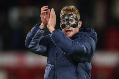 Tottenham Hotspur 'dan Dejan Kulusevski # 21 Premier Lig maçında Nottingham Forest Tottenham Hotspur' a karşı oynadığı 15 Aralık 202 'de kazandığı 0-2' lik galibiyeti kutluyor.