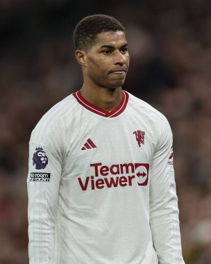 Manchester United takımından Marcus Rashford 17 Aralık 202 'de Liverpool Manchester United' a karşı Anfield, Liverpool, İngiltere 'de oynanan Premier League maçında