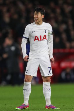 Tottenham Hotspur 'dan Son Heung-Min 15 Aralık 202' de Nottingham Forest, Tottenham Hotspur 'a karşı oynadığı Premier League maçında tepki gösterdi.