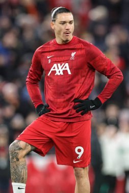Liverpool 'dan Darwin Nez Premier Lig maçı sırasında Liverpool Manchester United' a karşı Anfield, Liverpool, İngiltere, 17 Aralık 2023
