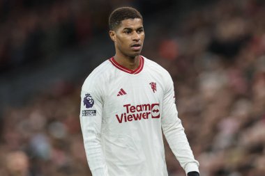 Manchester United takımından Marcus Rashford 17 Aralık 202 'de Liverpool Manchester United' a karşı Anfield, Liverpool, İngiltere 'de oynanan Premier League maçında