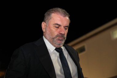 Tottenham Hotspur 'un Ange Postecoglou teknik direktörü, Premier Lig maçı sırasında Nottingham Forest ile Tottenham Hotspur arasındaki City Ground, Nottingham, İngiltere' de 15 Aralık 202 'de geldi.