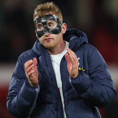 Tottenham Hotspur 'dan Dejan Kulusevski # 21 Premier Lig maçında Nottingham Forest Tottenham Hotspur' a karşı oynadığı 15 Aralık 202 'de kazandığı 0-2' lik galibiyeti kutluyor.