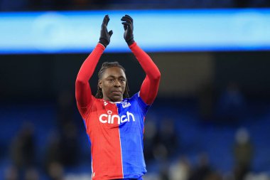 Crystal Palace 'ın 10 numaralı Eberechi Eze Premier League maçının sonunda Manchester City, Etihad Stadyumu' ndaki Crystal Palace 'a karşı 16 Aralık 202' de seyircilere gidiyor.