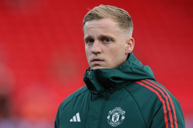 Manchester United takımından Donny van de Beek, 17 Aralık 202 tarihinde İngiltere 'nin Liverpool kentinde oynanan Premier Lig karşılaşmasında Manchester United ile karşılaştı.