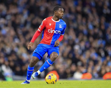 Kristal Saray 'dan Tyrick Mitchell # 3 Premier Lig maçı sırasında Etihad Stadyumu' nda Manchester City, Crystal Palace 'a karşı, 16 Aralık 202