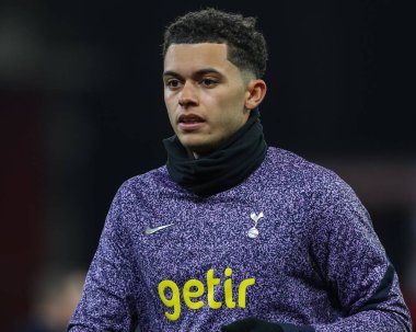 Brennan Johnson # 22 Tottenham Hotspur Premier Lig maçında maç öncesi ısınma oturumunda Nottingham Forest Tottenham Hotspur 'a karşı City Ground, Nottingham, İngiltere, 15 Aralık 202