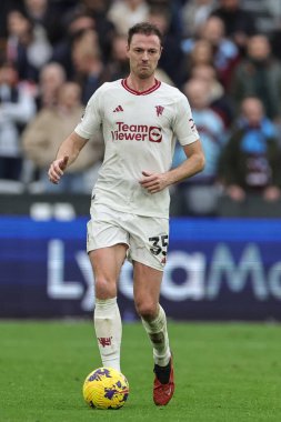Manchester United 'dan Jonny Evans Premier League maçı sırasında West Ham United, Manchester United' a karşı Londra Stadyumu, Londra, İngiltere, 23 Aralık 202