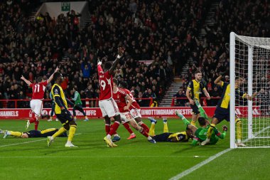 Nottingham Ormanı 'ndan Chris Wood, İngiltere' nin Nottingham şehrinde oynanan Premier League maçında Nottingham Forest 'a karşı Bournemouth maçında 2-2' lik galibiyetini kutluyor.
