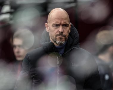 Premier League maçında Manchester United 'ın Manchester United' a karşı 23 Aralık 202 'de Londra' daki Londra Stadyumu 'nda oynanan maçta Manchester United' ın on Hag teknik direktörü Erik 10.