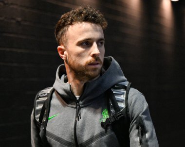 Liverpool Futbol Kulübü 'nden Diogo Jota 20, Premier Lig maçı öncesinde, Burnley Liverpool' a karşı Turf Moor, Burnley, Birleşik Krallık 'ta 26 Aralık 202' de oynanan maçta geldi.