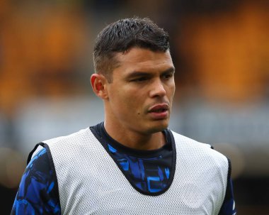 Chelsea 'den Thiago Silva Premier Lig karşılaşması öncesinde, Wolverhampton Wanderers Chelsea ile Molineux, Wolverhampton, Birleşik Krallık' ta 24 Aralık 202 'de oynanan karşılaşmada ısınıyor.