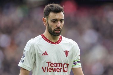 Manchester United 'dan Bruno Fernandes Premier League maçı sırasında West Ham United, Manchester United' a karşı Londra Stadyumu, Londra, Birleşik Krallık, 23 Aralık 202
