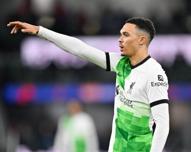 Liverpool Futbol Kulübü 'nden Trent Alexander-Arnold 66, Premier League maçı sırasında Burnley Liverpool' a karşı Turf Moor, Burnley, Birleşik Krallık 'ta, 26 Aralık 202