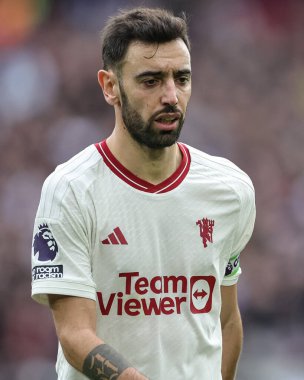 Manchester United 'dan Bruno Fernandes Premier League maçı sırasında West Ham United, Manchester United' a karşı Londra Stadyumu, Londra, Birleşik Krallık, 23 Aralık 202
