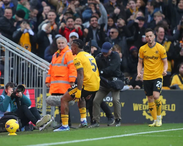 Mario Lemina Wolverhampton Wanderers Comemora Seu Gol Gol Abertura Partida — Fotografia de Stock