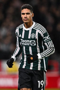 Manchester United 'dan Raphal Varane Premier League maçı sırasında Nottingham Forest Manchester United' a karşı City Ground, Nottingham, İngiltere, 30 Aralık 2023