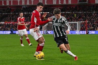 Manchester United takımından Alejandro Garnacho, Nottingham Ormanı 'ndan Neco Williams' ı 30 Aralık 202 'de Manchester United' a karşı Premier League maçında geçti.