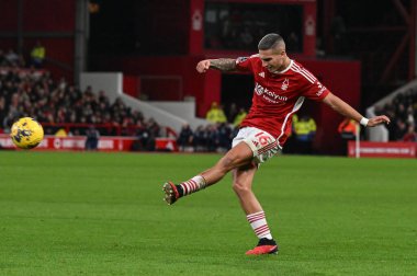 Nottingham Ormanı 'ndan Nicols Domnguez, 30 Aralık 2023' te İngiltere 'nin Nottingham şehrinde oynanan Premier League maçında Nottingham Forest' a karşı Manchester United maçında gol attı.