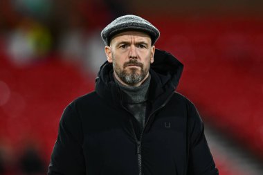 Manchester Unitedarrives 'in 10. Cadılık Yöneticisi Premier Lig karşılaşması öncesinde Nottingham Forest Manchester United' a karşı City Ground, Nottingham, İngiltere, 30 Aralık 202