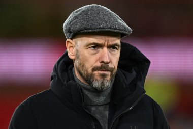 Manchester Unitedarrives 'in 10. Cadılık Yöneticisi Premier Lig karşılaşması öncesinde Nottingham Forest Manchester United' a karşı City Ground, Nottingham, İngiltere, 30 Aralık 202