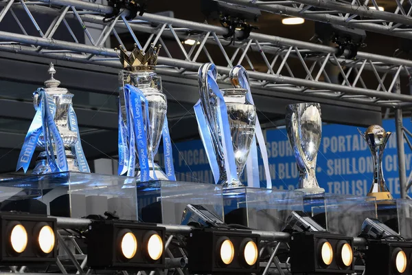 City Display Five Trophies Ahead Premier League Match Manchester City — Stock Photo, Image
