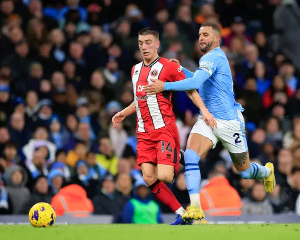 Manchester City 'den Kyle Walker ve Sheffield United Premier League maçında Manchester City ile Sheffield United arasında 30 Aralık 202' de Etihad Stadyumu 'nda mücadele etti.