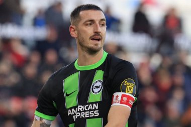 Brighton & Hove Albion takımından Lewis Dunk, 6 Ocak 202 tarihinde İngiltere 'nin Bet365 Stadyumu' nda oynanan Stoke City - Brighton ve Hove Albion maçında üçüncü turda yer aldı.