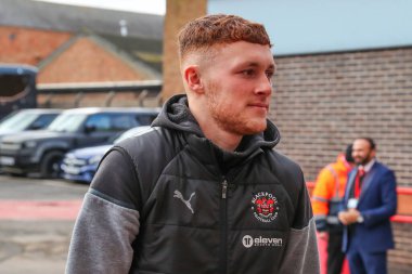 Blackpool 'dan Sonny Carey, Birleşik Krallık' ın Nottingham Forest-Blackpool maçı olan 7 Ocak 202 tarihli Emirates FA Cup üçüncü tur karşılaşması öncesinde geldi.