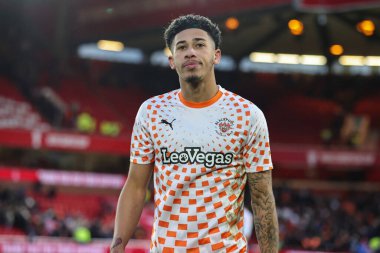 Blackpool 'dan Jordan Lawrence-Gabriel, 7 Ocak 202 tarihinde Nottingham City Ground, Nottingham, İngiltere' de oynanan üçüncü tur karşılaşmasında 2-2 berabere kaldıktan sonra sahadan ayrıldı.