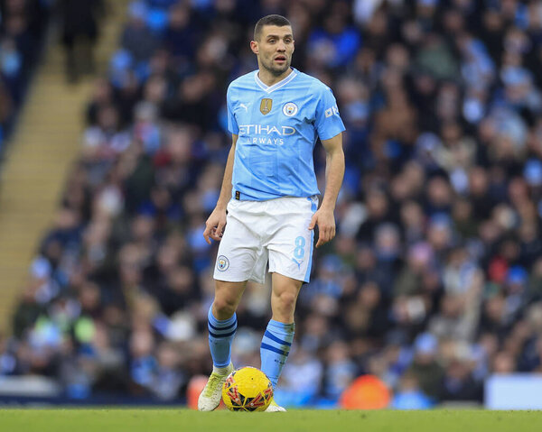 Mateo Kovacic of Manchester City controls the ball during the FA Cup Third Round match Manchester City vs Huddersfield Town at Etihad Stadium, Manchester, United Kingdom, 7th January 202