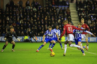 Manchester United takımından Marcus Rashford, 8 Ocak 2024 tarihinde İngiltere 'nin Wigan kentindeki Wigan Stadyumu' nda oynanan 3.