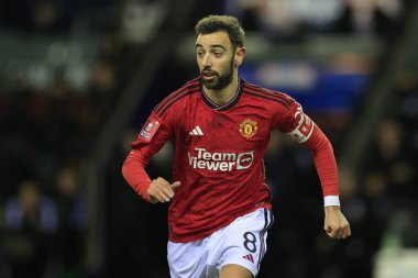 Manchester United takımından Bruno Fernandes, 8 Ocak 2024 tarihinde Wigan Athletic ile Manchester United arasında oynanan üçüncü tur karşılaşmasında, Wigan Stadyumu, Wigan, Birleşik Krallık