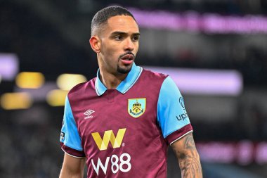 Burnley 'li Vitinho Premier Lig maçı sırasında Burnley, Luton Town' a karşı Turf Moor, Burnley, İngiltere, 12 Ocak 2024 