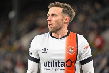 Luton Town 'dan Jordan Clark Premier Lig maçı sırasında Burnley, Luton Town' a karşı Turf Moor, Burnley, İngiltere, 12 Ocak 2024 