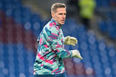 Luton Town 'dan Thomas Kaminski Premier Lig karşılaşması öncesinde hazırlık maçında Burnley ile Luton Town arasında Turf Moor, Burnley, İngiltere, 12 Ocak 2024 
