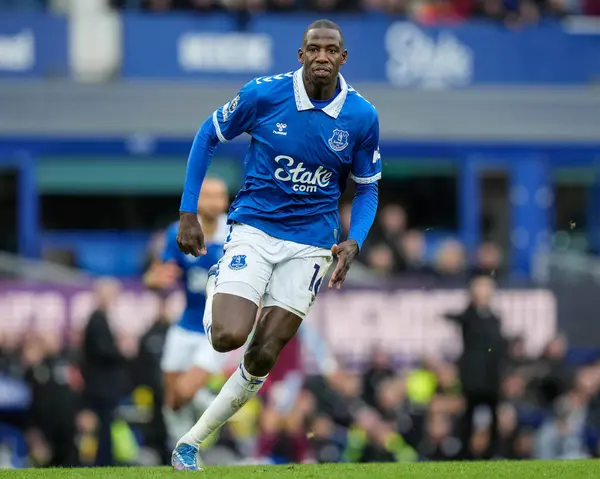 Abdoulaye Doucoure Everton Durante Partido Premier League Everton Aston Villa — Foto de Stock