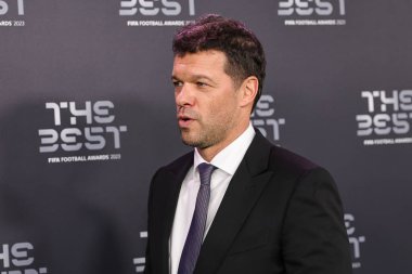 Michael Ballack, En İyi FIFA Futbol Ödülleri 2023 Apollo Theatre, Londra, Birleşik Krallık 'ta 15 Ocak 2024' te Yeşil Halı 'ya ulaştı.